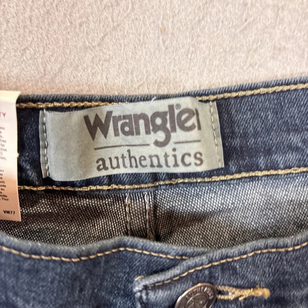 Wrangler‎ Authentics Jeans Mens 38x32 Blue Straight Leg Denim 10ZM200MB NWT